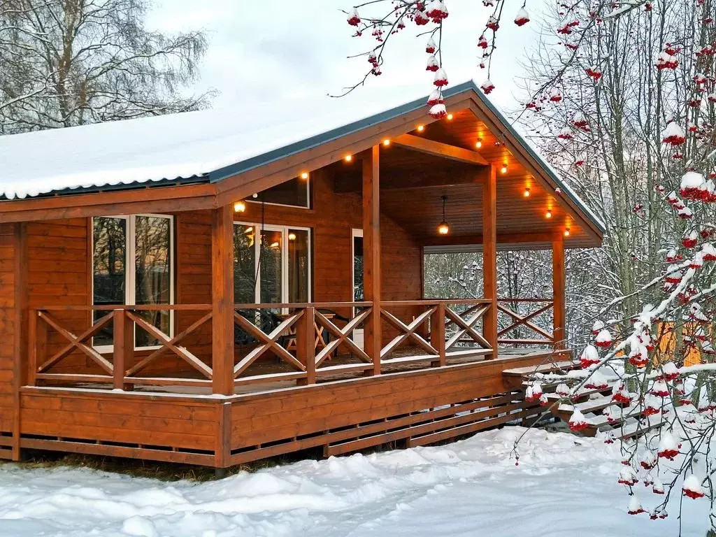 Дом в Ленинградская область, Приозерский район, Громовское с/пос, пос. ... - Фото 1