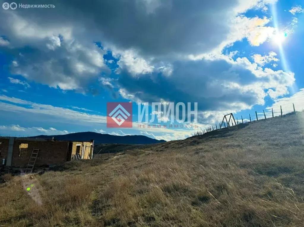 Участок в Республика Крым, муниципальный округ Судак, село Богатовка ... - Фото 2