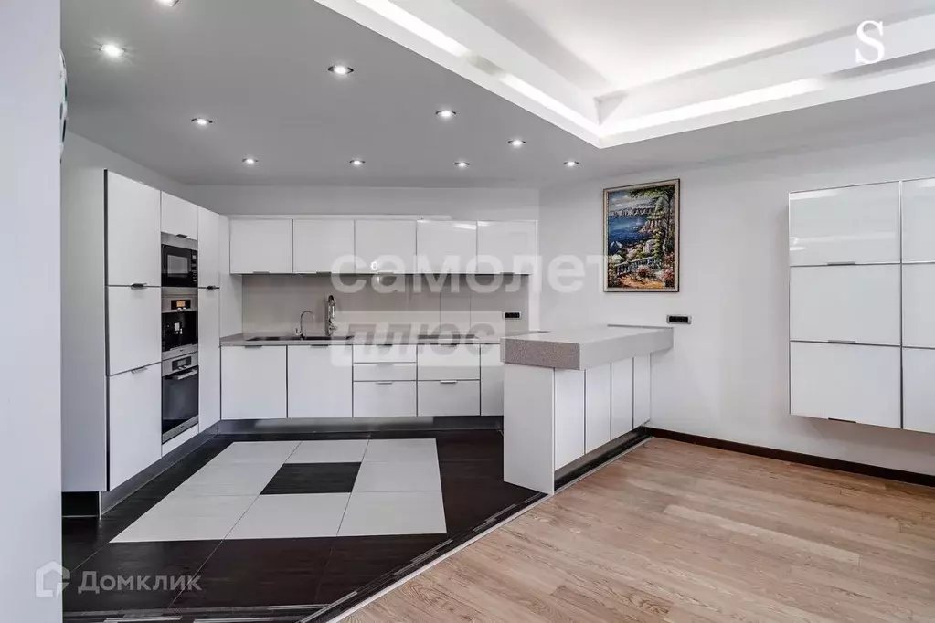 Продаётся 4-к квартира, 222 м - Фото 0
