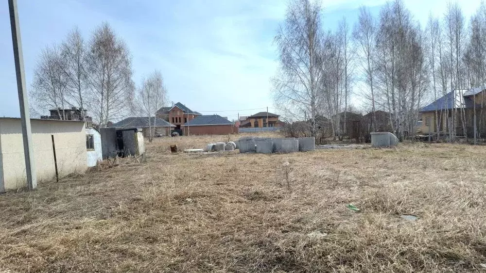 Участок в Омская область, Омск ул. Дергачева, 21 (8.0 сот.) - Фото 1
