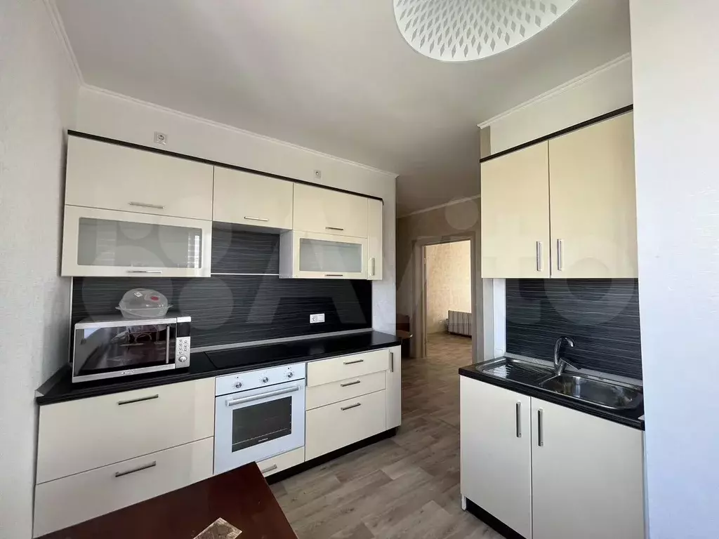 2-к. квартира, 60 м, 12/17 эт. - Фото 0