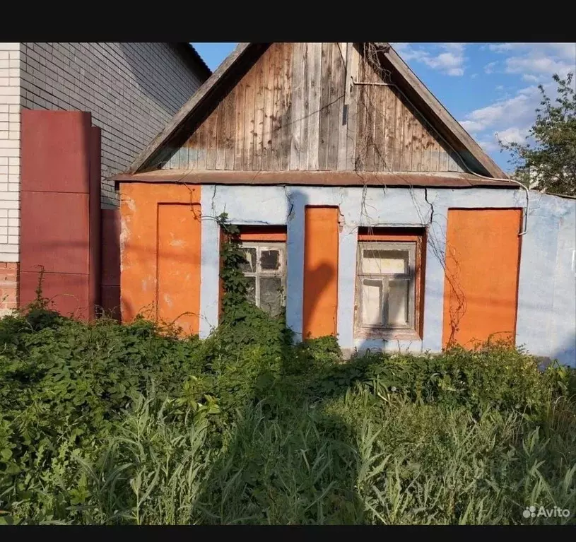 Дом в Саратовская область, Энгельс Астраханская ул., 47 (46 м) - Фото 1