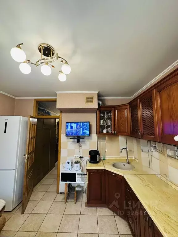 3-к кв. Москва Витебская ул., 5 (74.0 м) - Фото 1