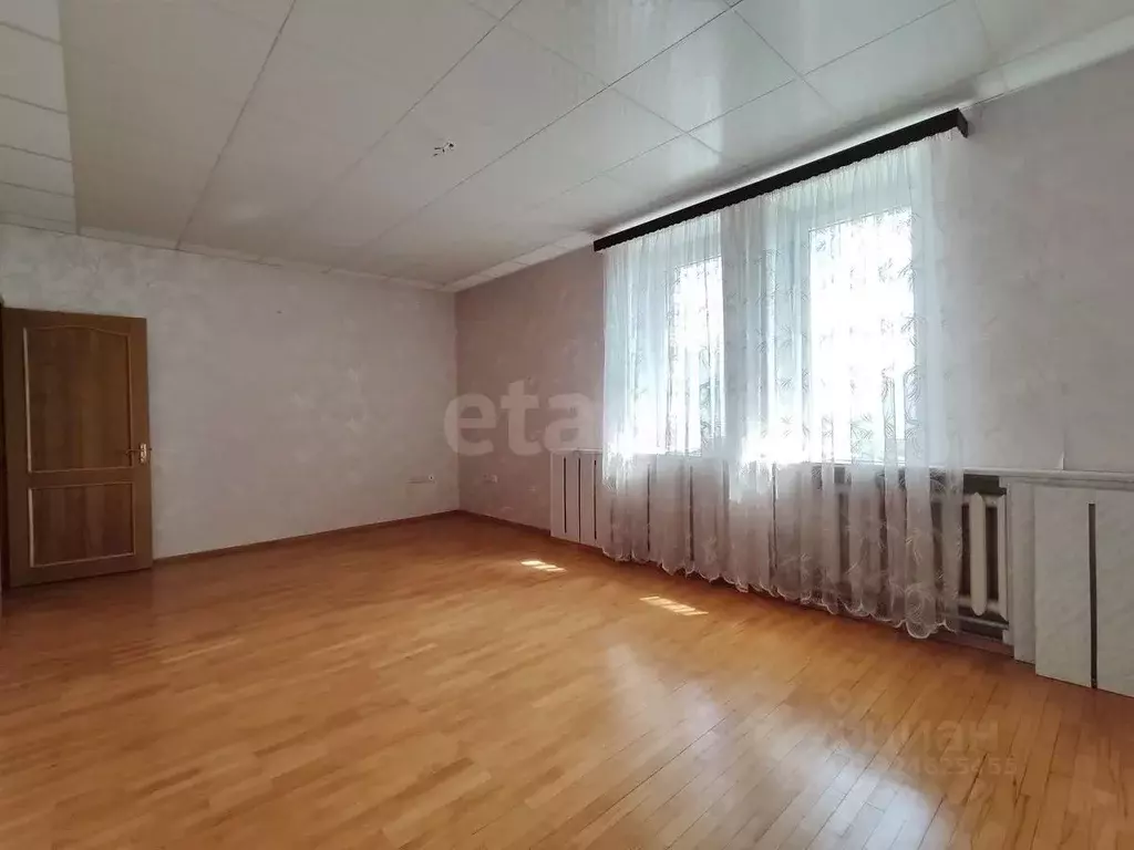 2-к кв. Саратовская область, Саратов Валовая ул., 15 (78.4 м) - Фото 1