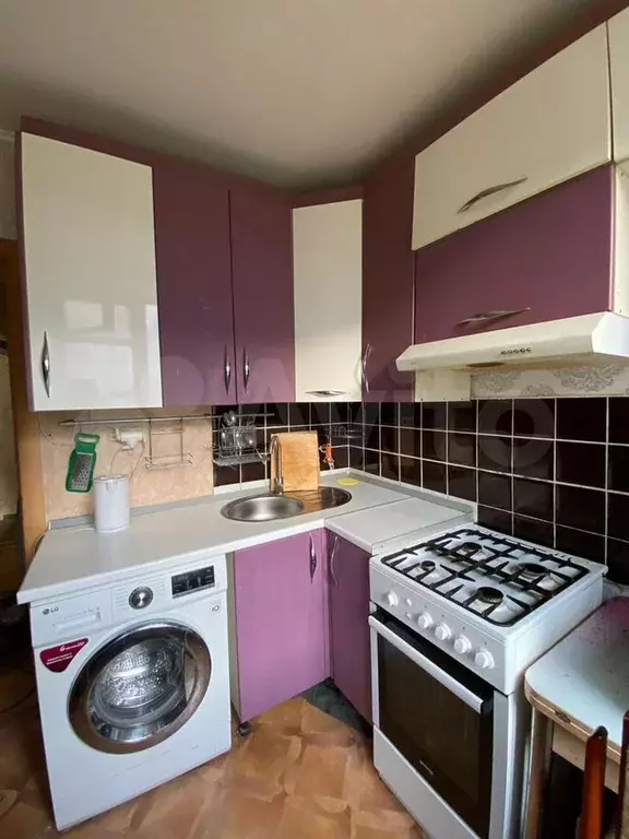 3-к. квартира, 60 м, 2/5 эт. - Фото 0