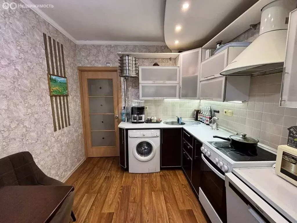 2-комнатная квартира: Черногорск, улица Калинина, 2А (53.2 м) - Фото 2