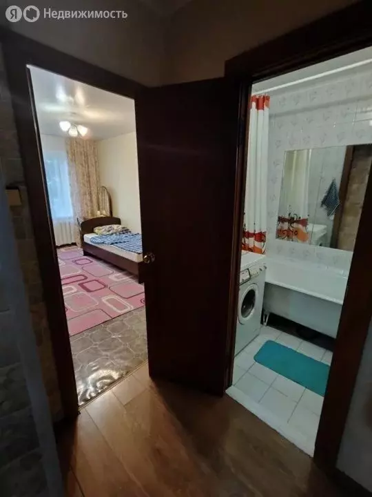2-комнатная квартира: Красноярск, проспект Металлургов, 30А (52 м) - Фото 0