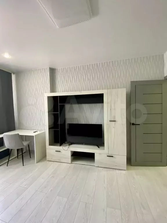 1-к. квартира, 38 м, 8/9 эт. - Фото 1