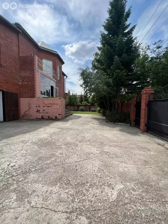 Дом в посёлок Молодёжный, Зелёная улица (315.6 м) - Фото 2