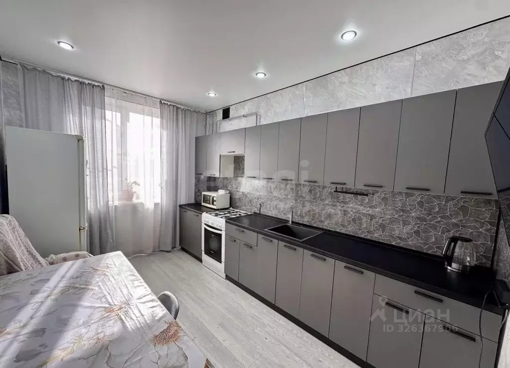 1-к кв. Краснодарский край, Анапа Алексеевский пер., 3 (56.1 м) - Фото 1