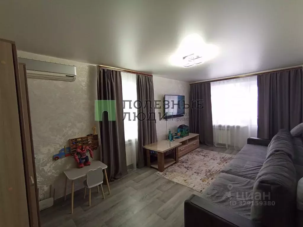 2-к кв. Самарская область, Сызрань ул. Шухова, 12 (41.8 м) - Фото 1