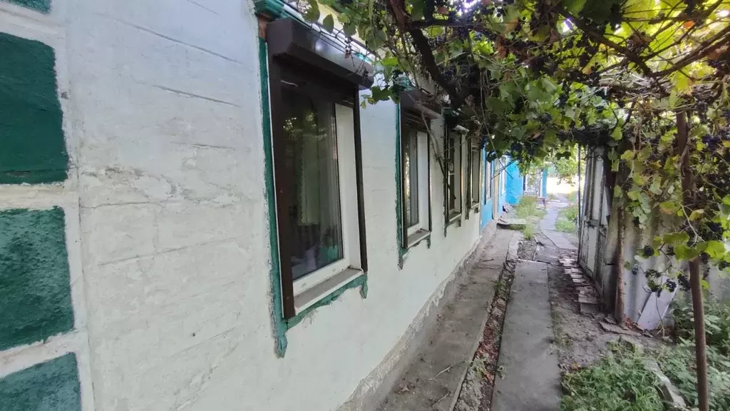 Дом в Ростовская область, Азов Азовский район, Украинская ул., 142Б ... - Фото 0