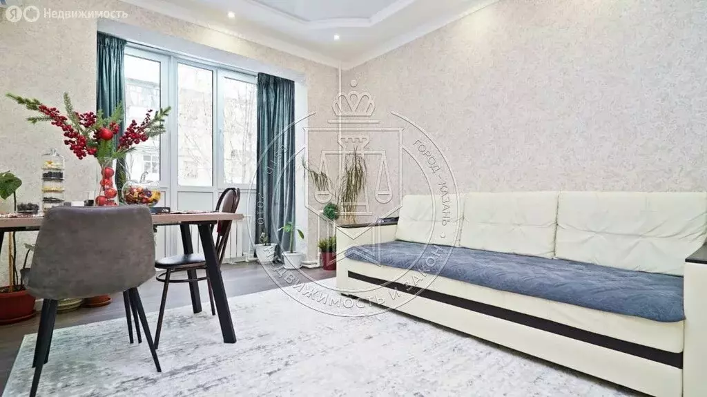3-комнатная квартира: Казань, улица Рихарда Зорге, 9 (59 м) - Фото 1