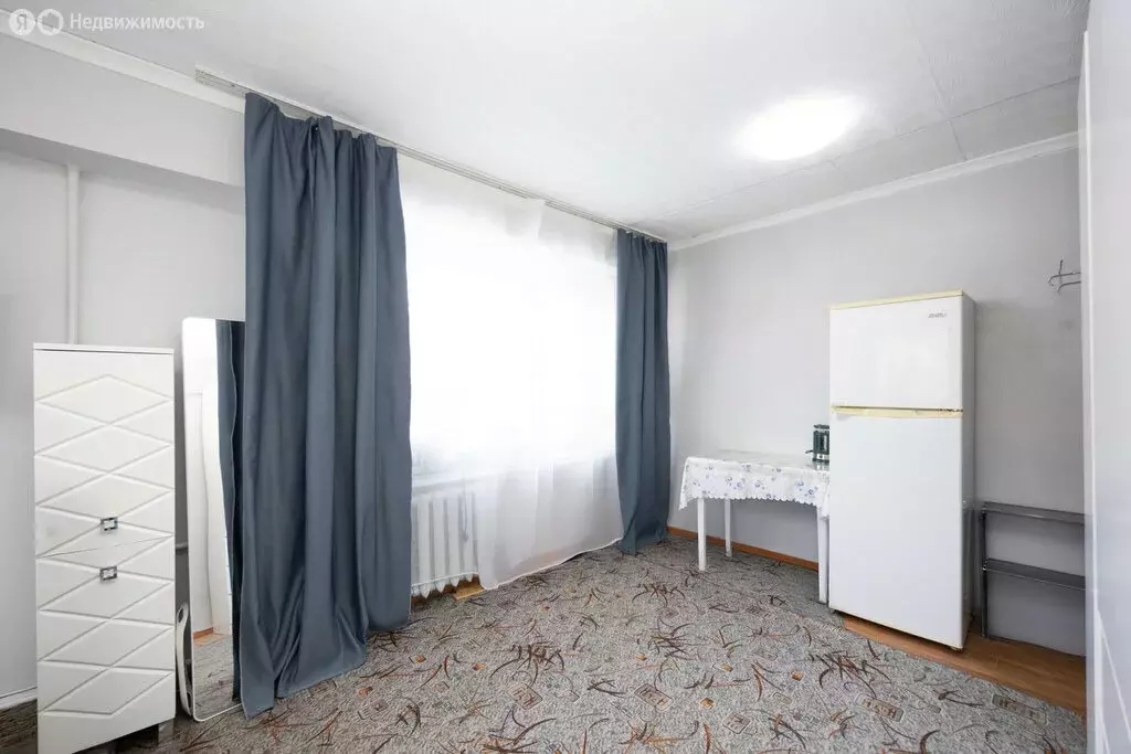 1к в 6-комнатной квартире (17.7 м) - Фото 1