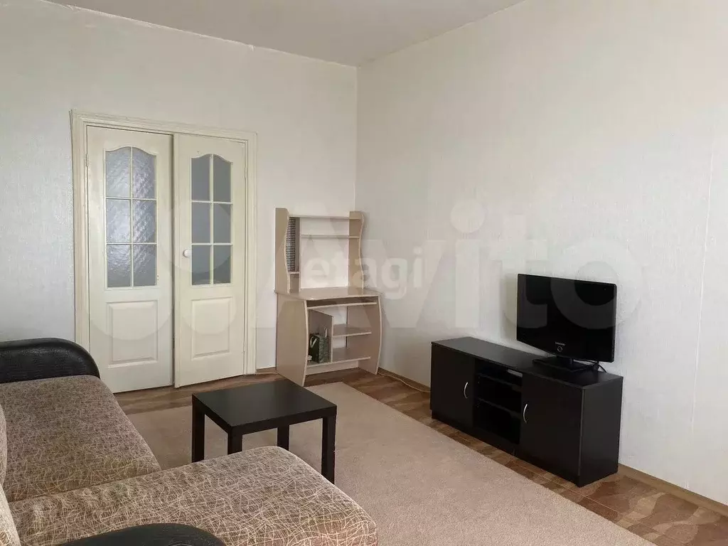 1-к. квартира, 39 м, 4/9 эт. - Фото 1