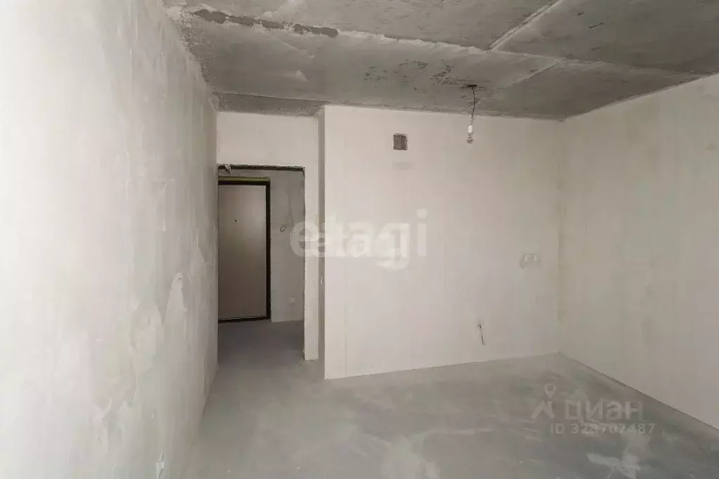 1-к кв. Тюменская область, Тюмень ул. Виктора Тимофеева, 9 (37.7 м) - Фото 2