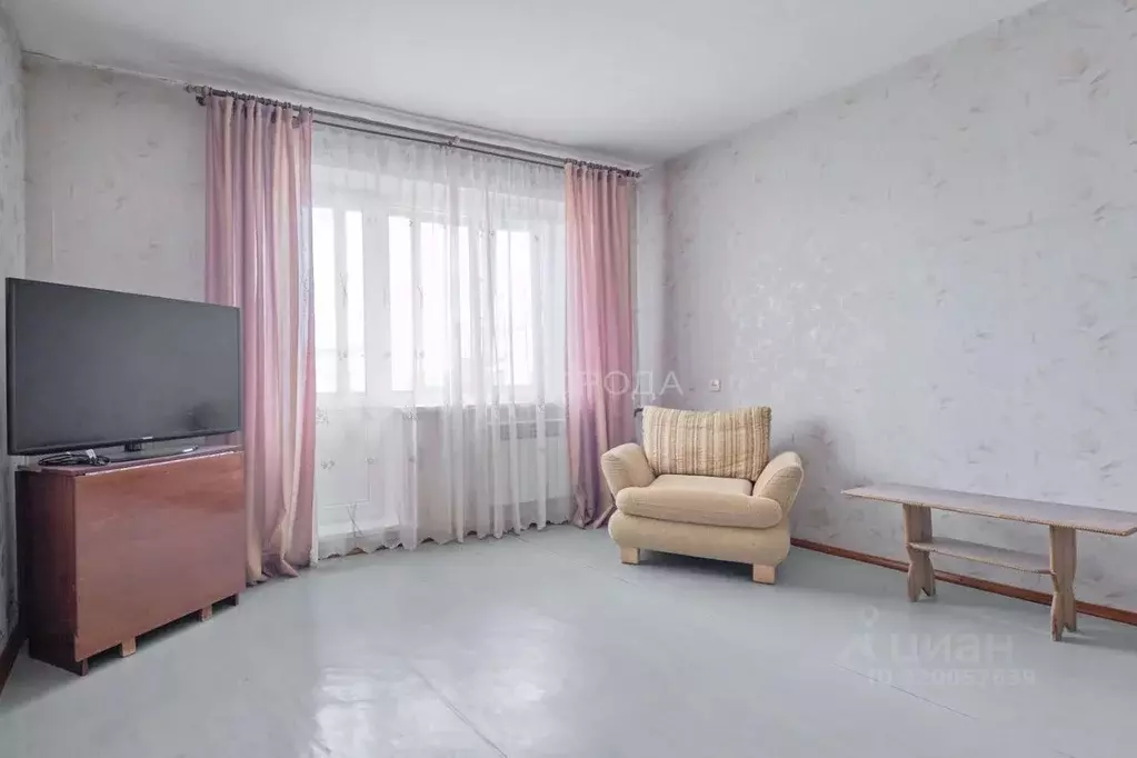 3-к кв. Томская область, Томск пос. Светлый, 15 (67.7 м) - Фото 0