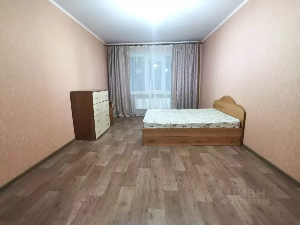 2-к кв. Саратовская область, Саратов ул. Имени Н.В. Исаева, 5 (64.0 м) - Фото 0