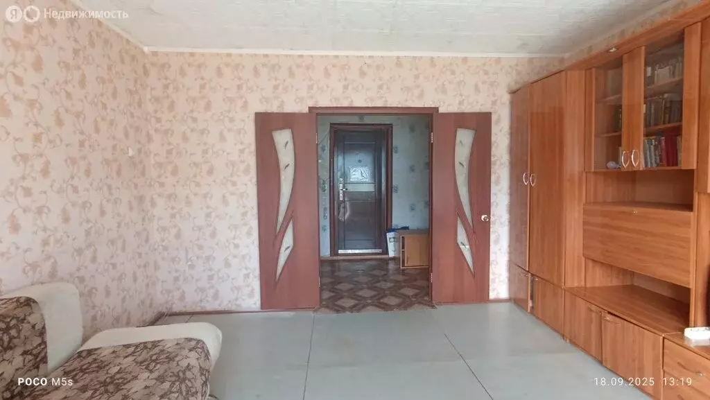 2-комнатная квартира: Берёзовский, проспект Шахтёров, 12 (52.6 м) - Фото 2