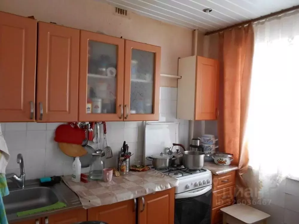 3-к кв. Омская область, Омск ул. Индустриальная, 6 (55.1 м) - Фото 1