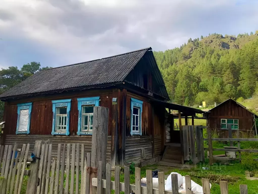 Дом в Алтай, Чемальский район, Элекмонарское с/пос, с. Элекмонар  (26 ... - Фото 0