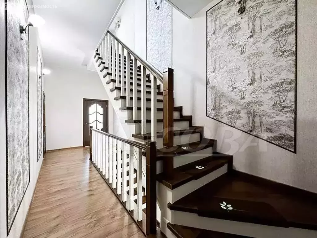 4-комнатная квартира: Тюмень, Выборгская улица, 54 (137 м) - Фото 0