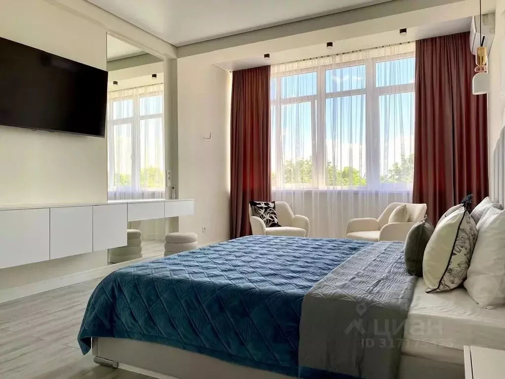 1-к кв. Ставропольский край, Ессентуки Баталинская ул., 23 (70.0 м) - Фото 0