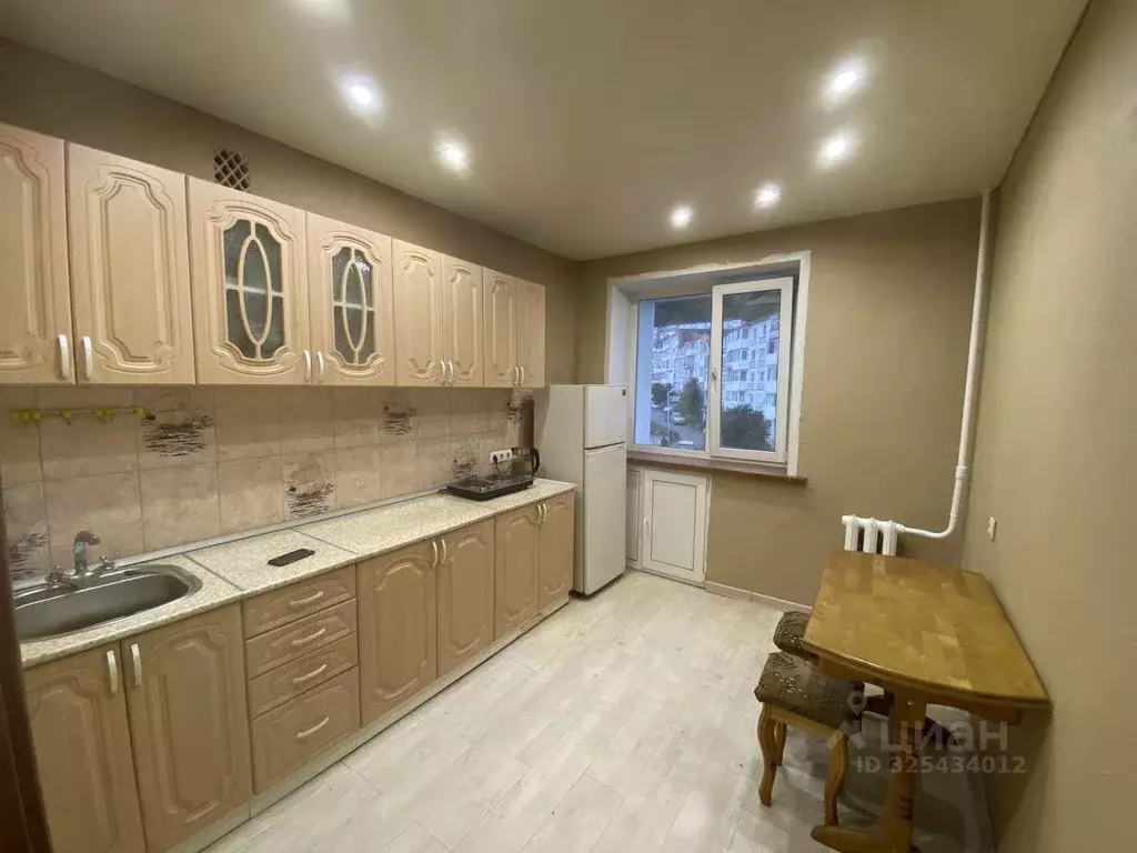 2-к кв. Магаданская область, Магадан Портовая ул., 38 (55.8 м) - Фото 1