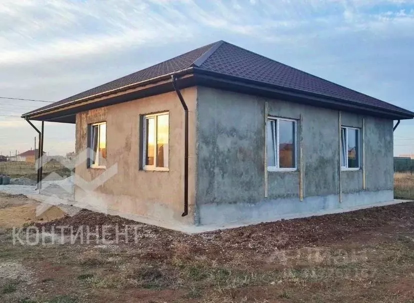 Дом в Крым, Сакский район, с. Лесновка ул. Зеленая, 14 (95 м) - Фото 0