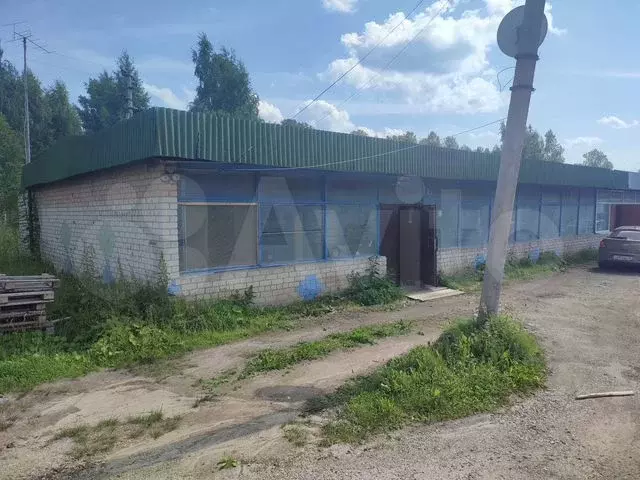 Здание - Фото 0