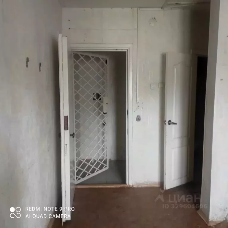 Помещение свободного назначения в Татарстан, Нижнекамск просп. ... - Фото 2