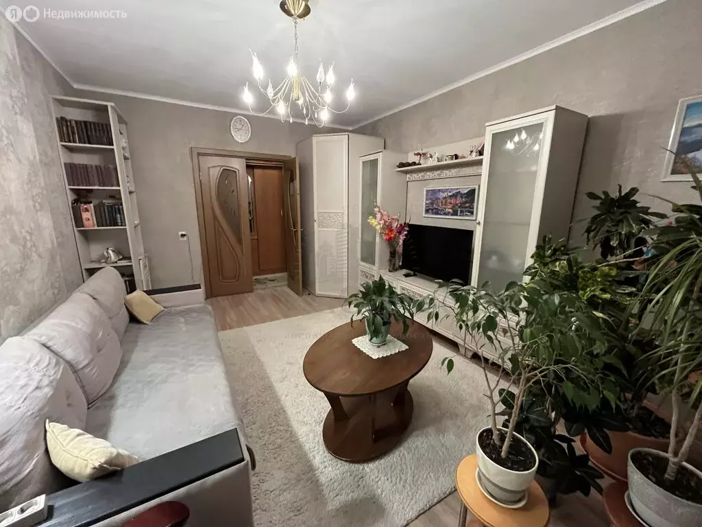 3-комнатная квартира: Тула, улица Металлургов, 45к6 (64 м) - Фото 1