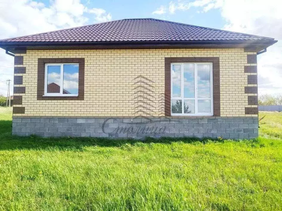Дом в Белгородская область, Белгородский район, пос. Майский ул. ... - Фото 1