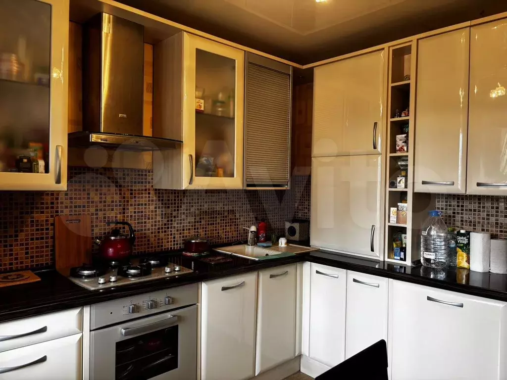 1-к. квартира, 45 м, 4/10 эт. - Фото 1