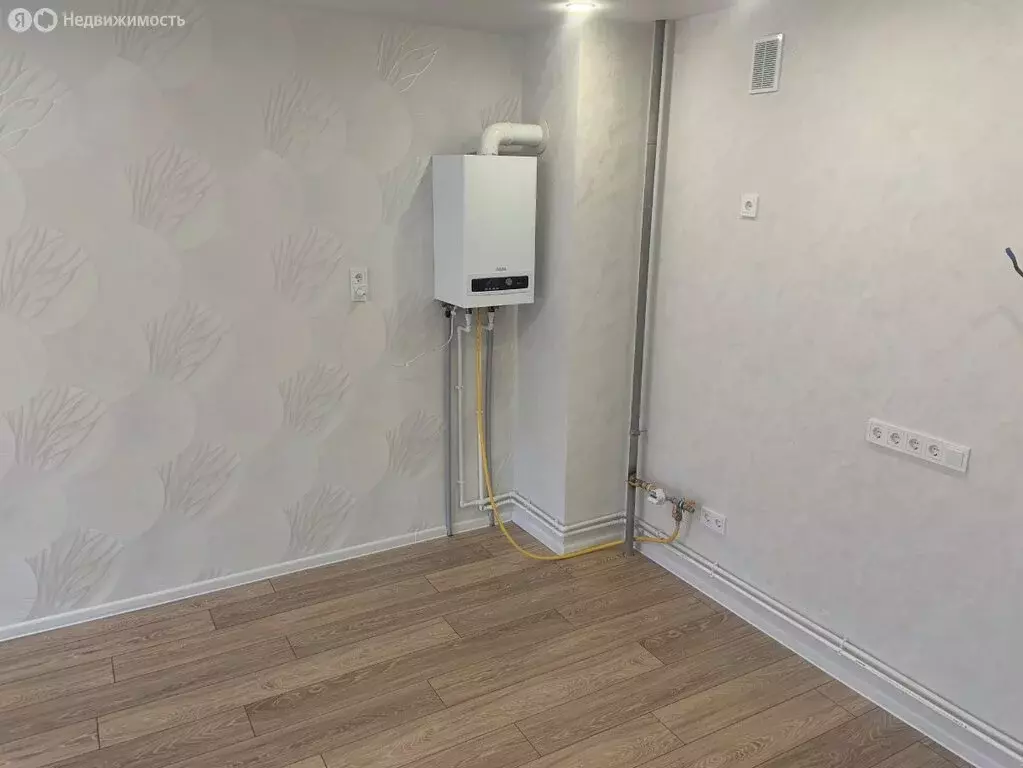 1-комнатная квартира: Волгоград, Новодвинская улица, 18 (54.5 м) - Фото 2