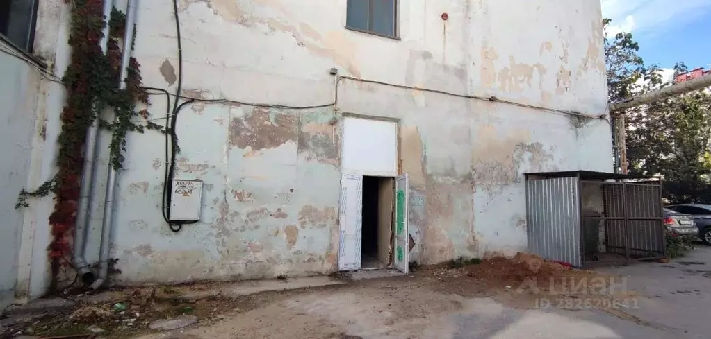 Помещение свободного назначения в Крым, Керчь ул. Кирова, 11 (200 м) - Фото 1