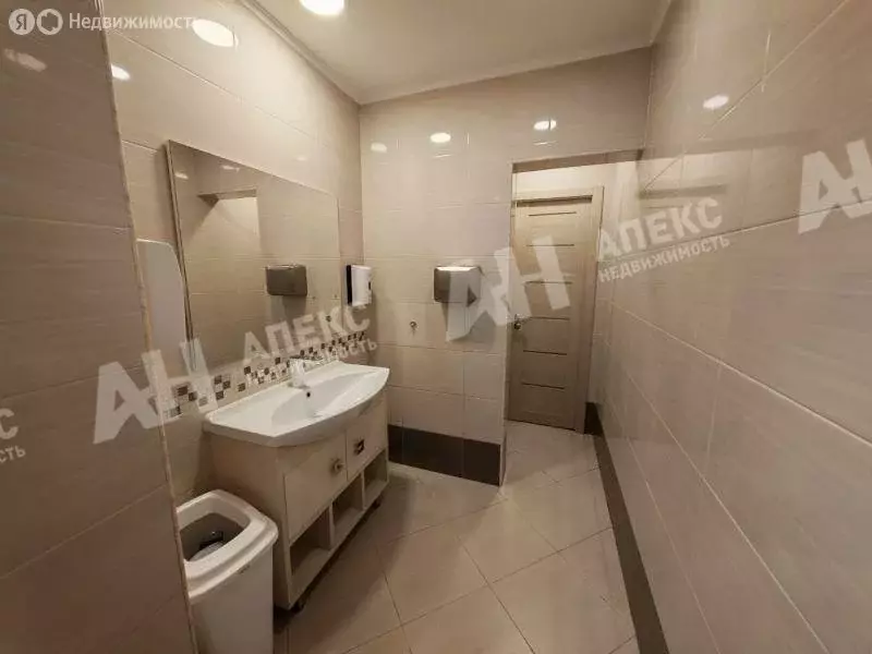 Офис (713 м) - Фото 1