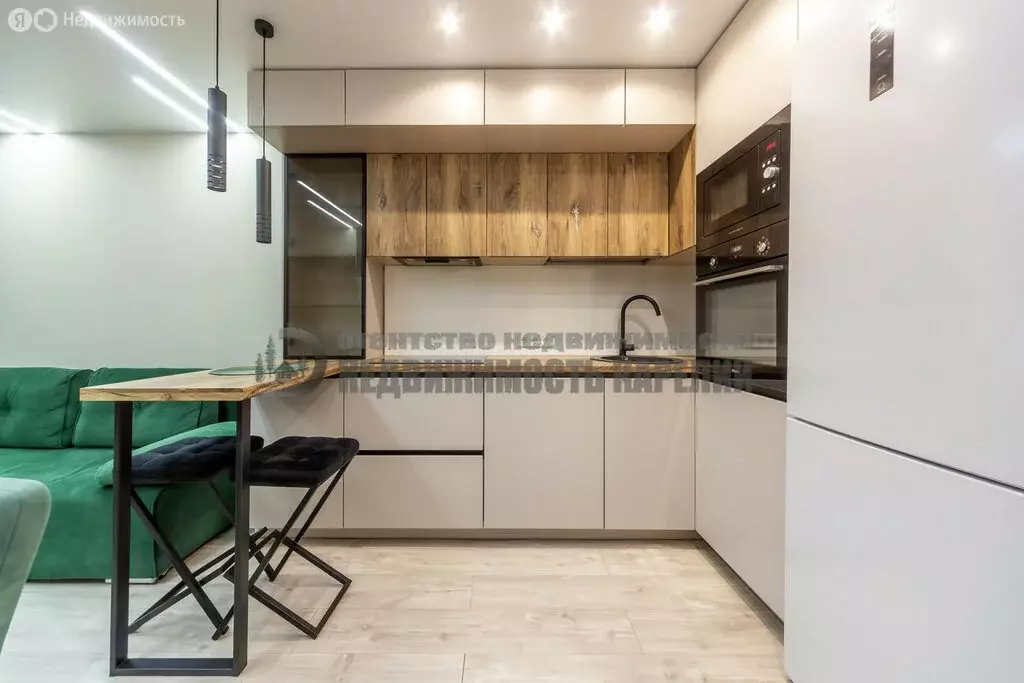 2-комнатная квартира: Петрозаводск, улица Генерала Судакова, 7 (60.2 ... - Фото 2