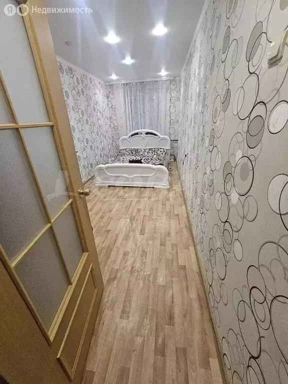 3-комнатная квартира: Тобольск, 4-й микрорайон, 9А (59.5 м) - Фото 1