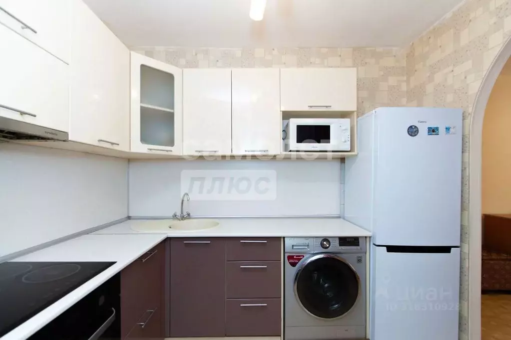 2-к кв. Томская область, Томск ул. Карташова, 37 (42.0 м) - Фото 0