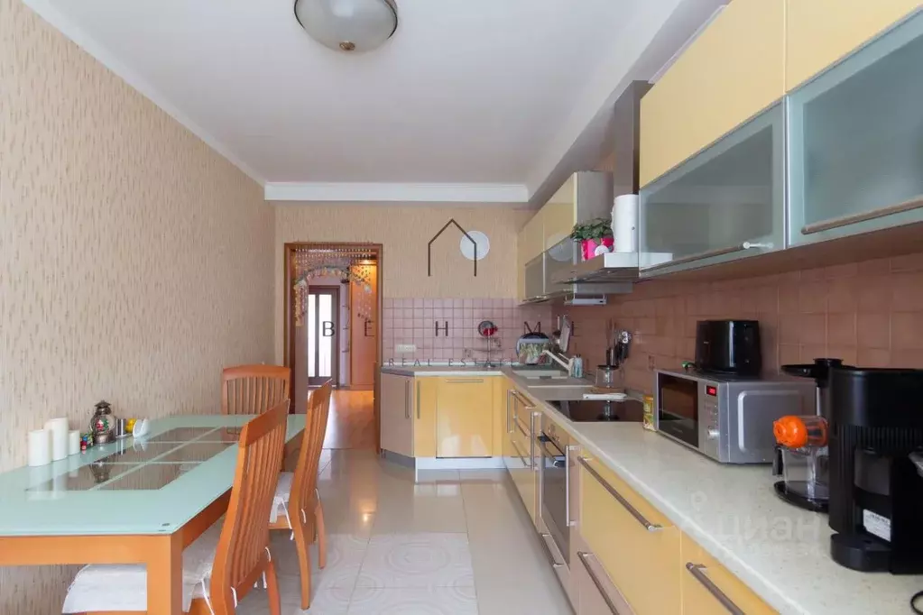 2-к кв. Санкт-Петербург ул. Беринга, 27к2 (72.4 м) - Фото 1