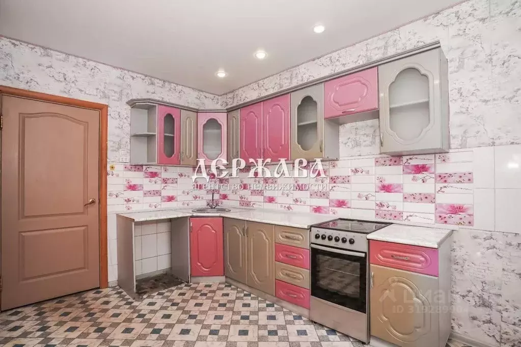 4-к кв. Белгородская область, Старый Оскол Жукова мкр, 30А (81.0 м) - Фото 1