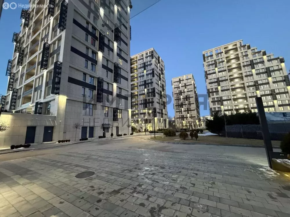 1-комнатная квартира: Симферополь, улица Воровского, 24А (45 м) - Фото 2