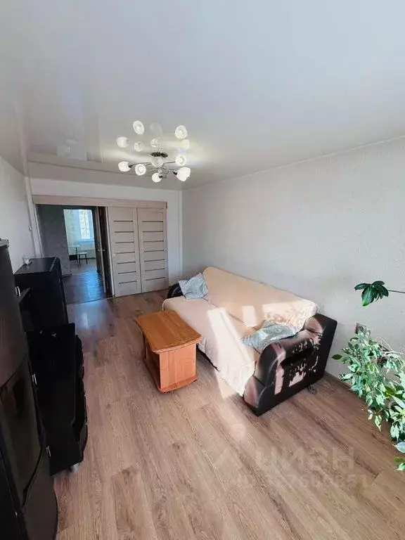 2-к кв. Иркутская область, Ангарск 32-й мкр, 7 (50.0 м) - Фото 1