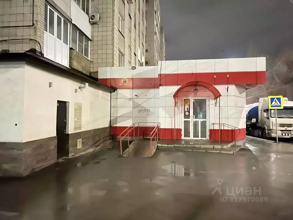 Склад в Саратовская область, Саратов Дегтярная ул., 28 (4 м) - Фото 1
