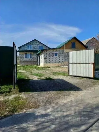 Дом в Белгородская область, Старооскольский городской округ, с. ... - Фото 2