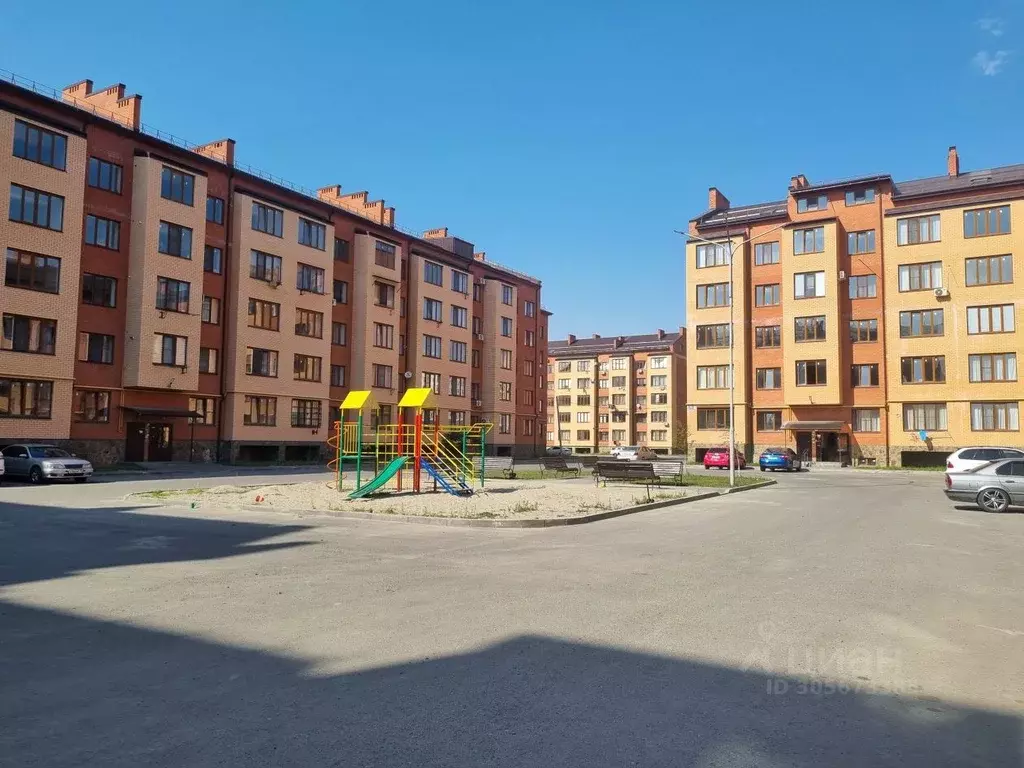 3-к кв. Северная Осетия, Владикавказ ул. Курсантов-Кировцев, 29к1 ... - Фото 0