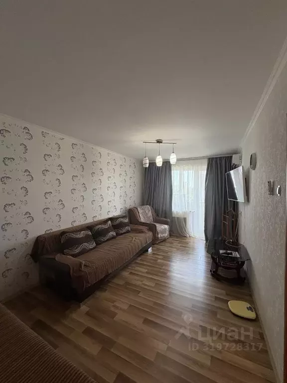 1-к кв. Крым, Керчь ул. Кирова, 93 (32.8 м) - Фото 0