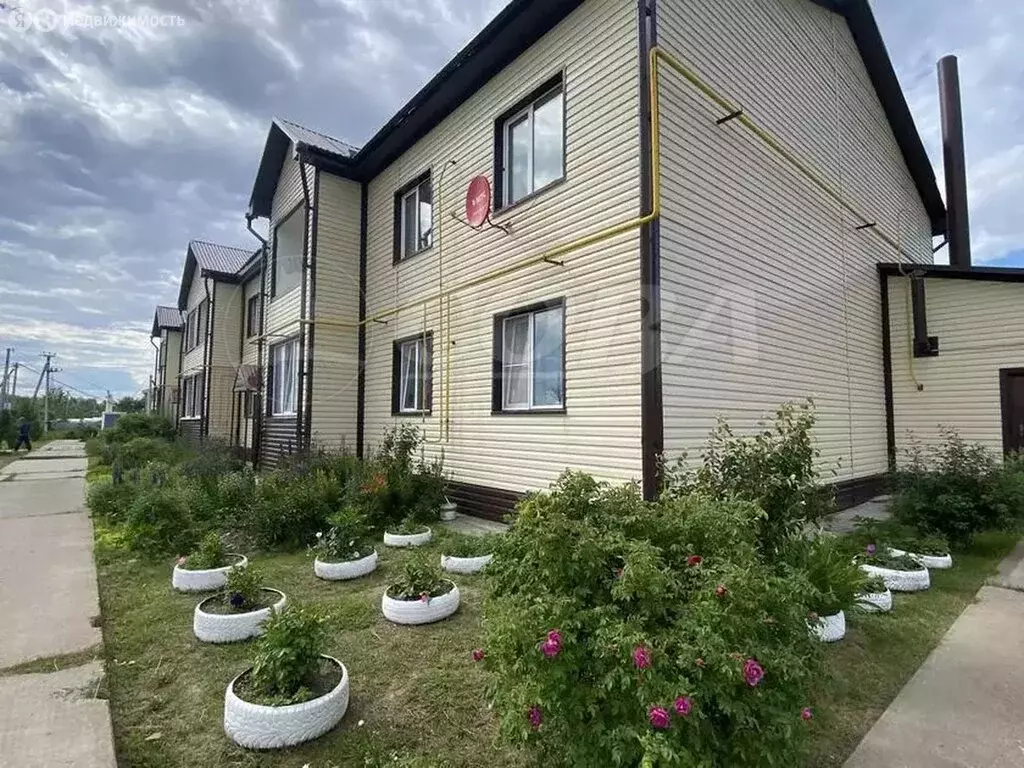 3-комнатная квартира: село Нижняя Тавда, улица Баранова, 4 (80 м) - Фото 0