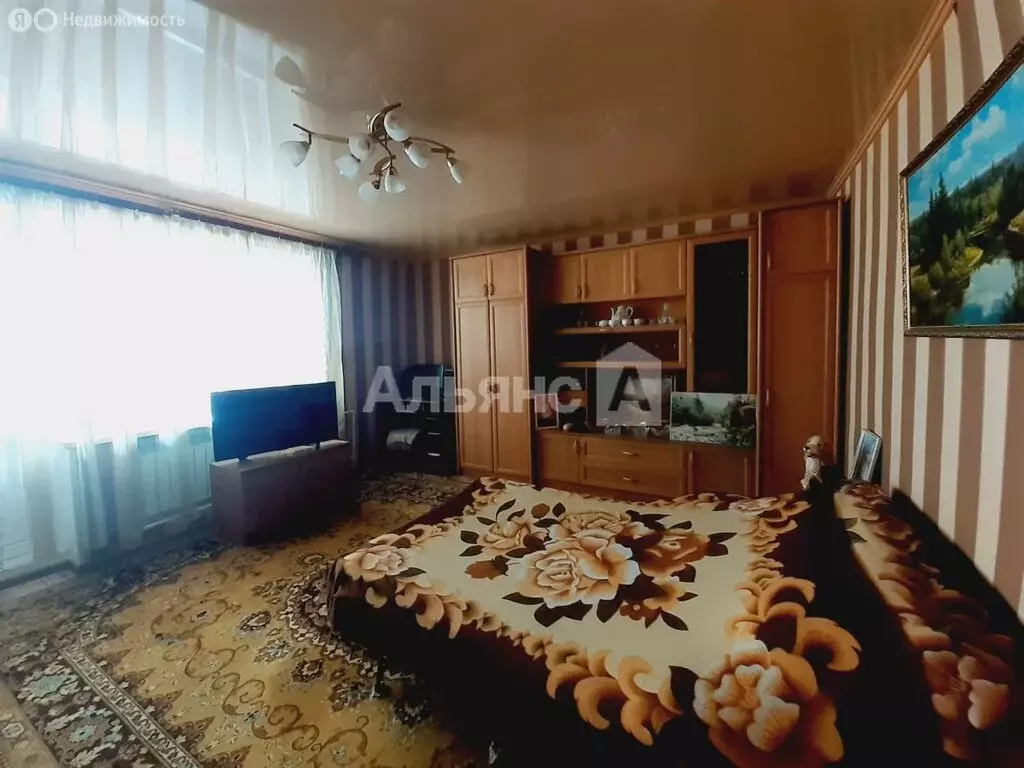 1-комнатная квартира: Шахты, Красинская улица, 56Б (37.5 м) - Фото 2